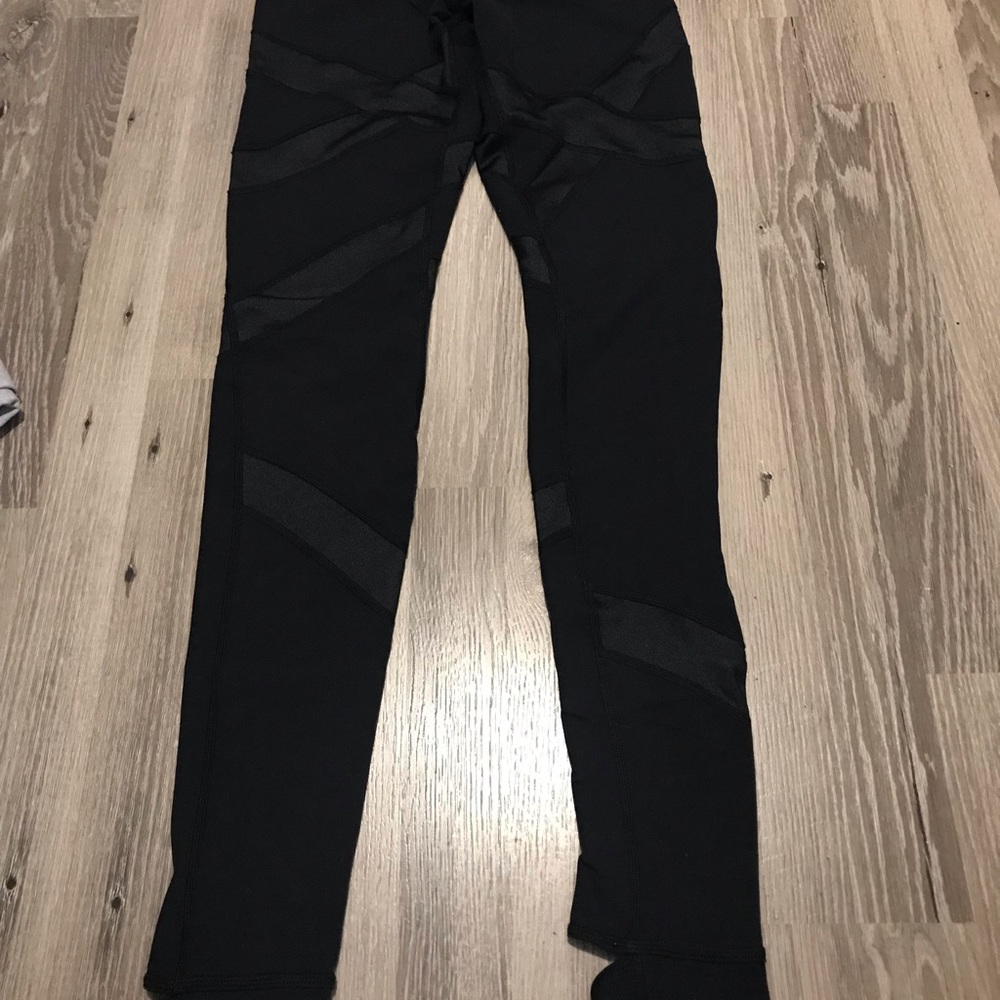 Lululemon cire wrap legging size 6